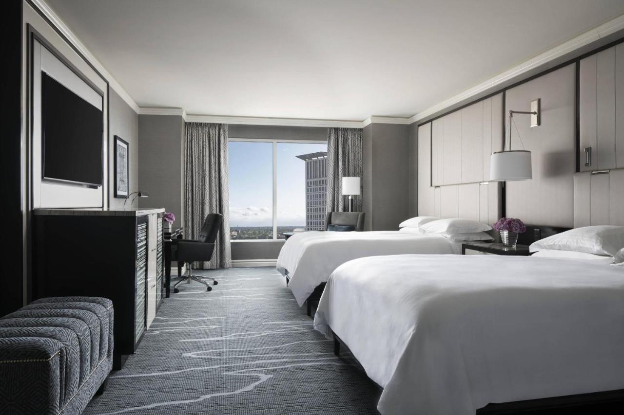 Отель The Ritz-Carlton, Кливленд Экстерьер фото