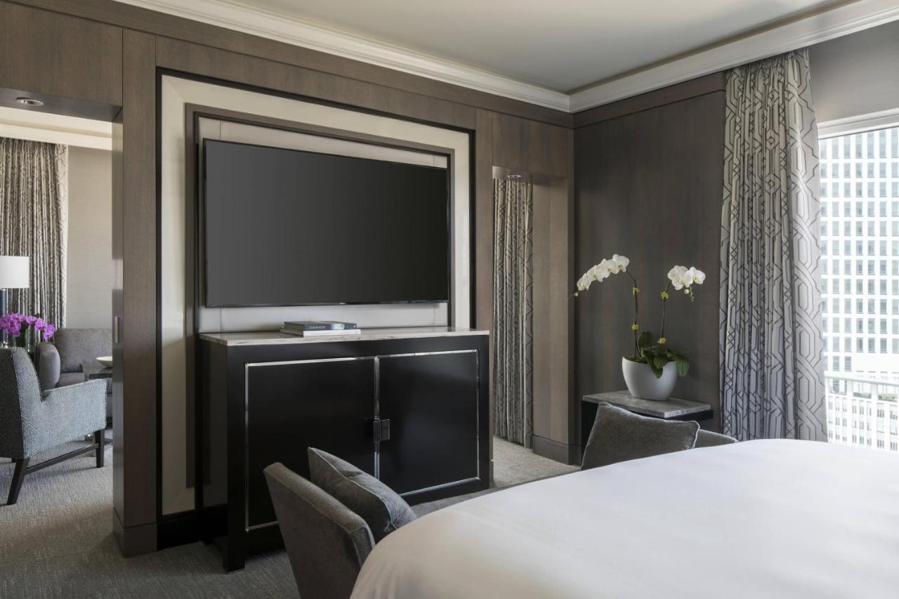 Отель The Ritz-Carlton, Кливленд Экстерьер фото